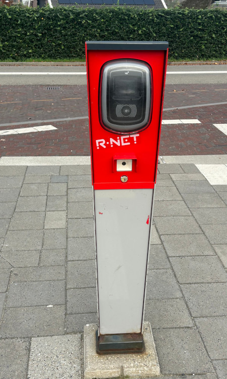 R-net validator OV-chipkaart (Arkel, 2025)